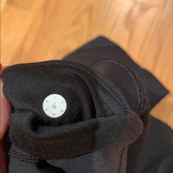 Lululemon Leggings - Picture 4 of 5